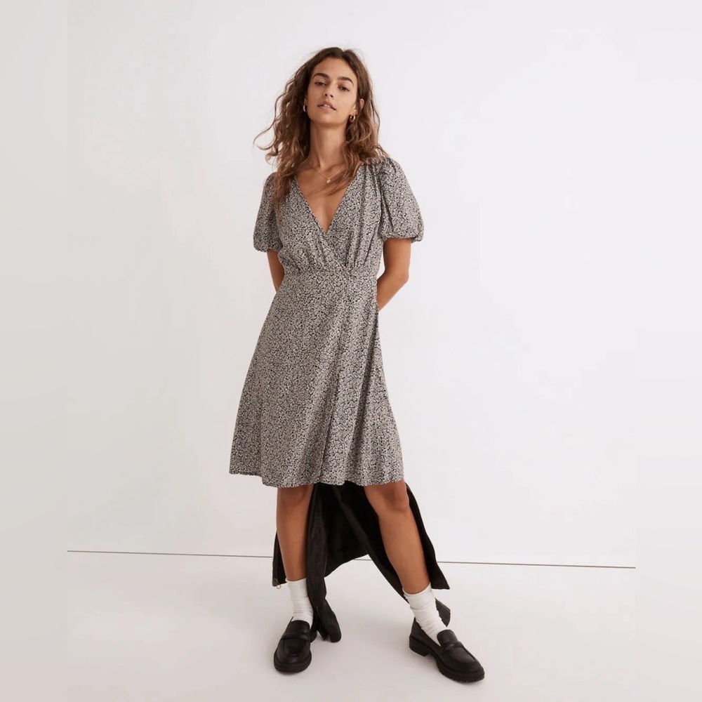 NWT Madewell Challis Wrap Mini Dress in Tudor Floral, Size 4